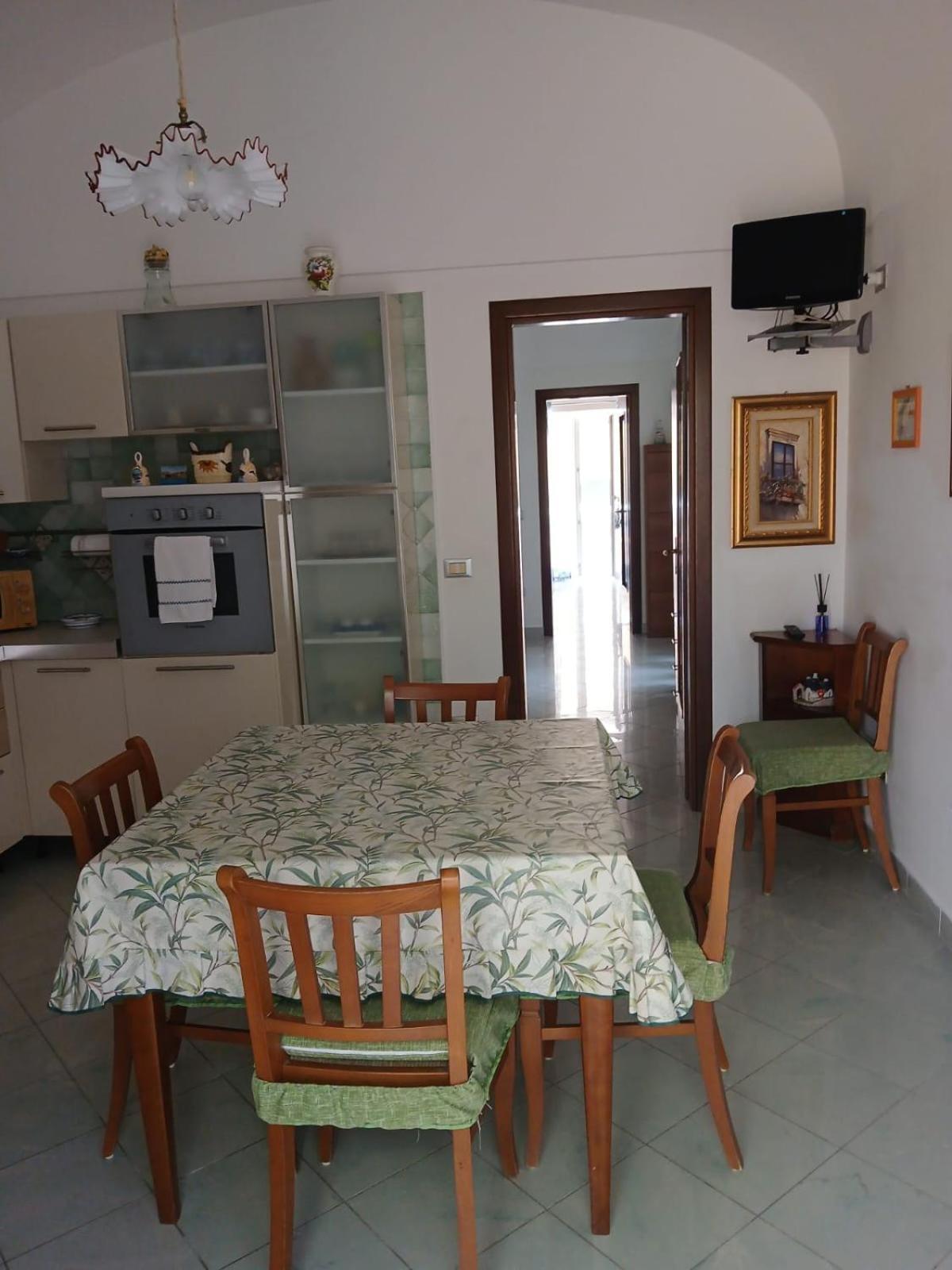 Alloggio Turistico Isabella Ventotene Exterior photo